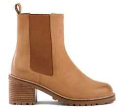 Seychelles Far Fetched Nubuck Bootie in Tan Leather - women -Weatherproof shop e2ac40283b9144eca579e305da428f4e f99f67b4 792c 47cc acc3 29fd720f36c2 1080x